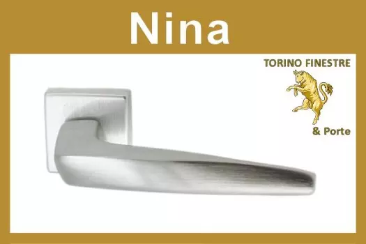 maniglia NINA